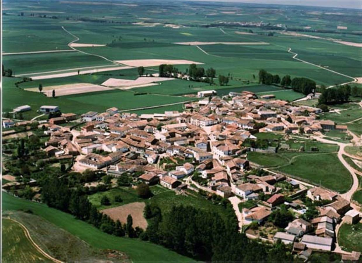 Hotel Rural Fuente del Val Prádanos de Ojeda Esterno foto